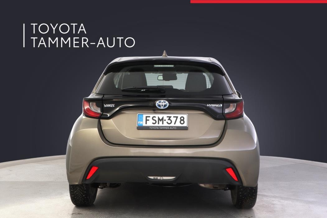 TOYOTA Yaris 2022
