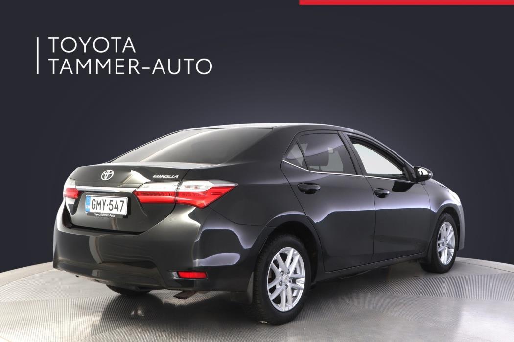 TOYOTA Corolla 2018