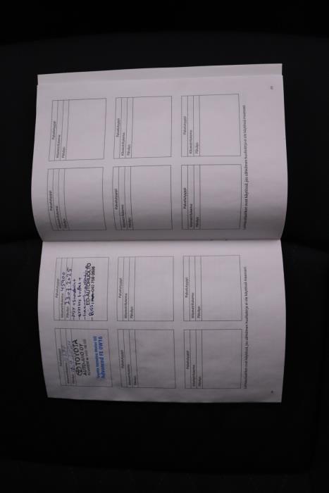 TOYOTA Corolla Cross 2023