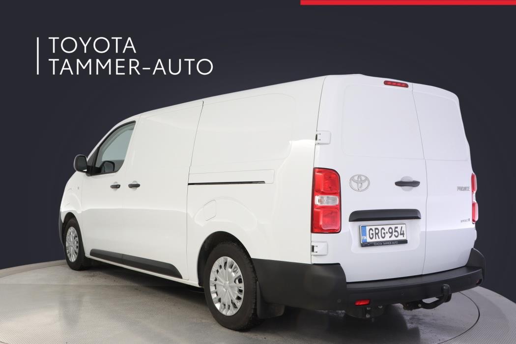 TOYOTA Proace 2025