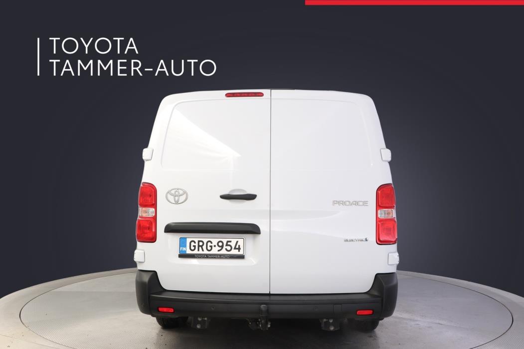 TOYOTA Proace 2025