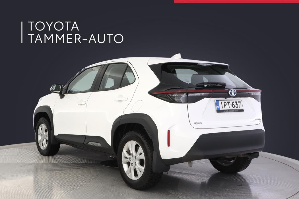 TOYOTA Yaris Cross 2022