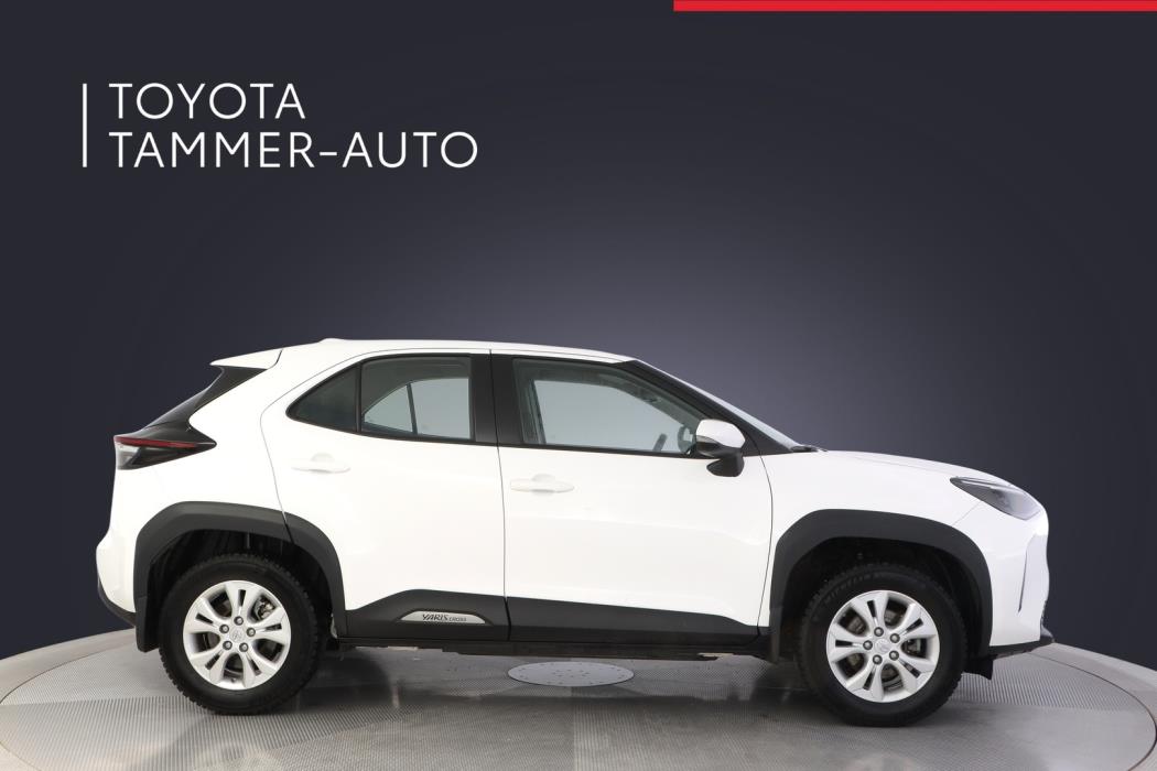 TOYOTA Yaris Cross 2022