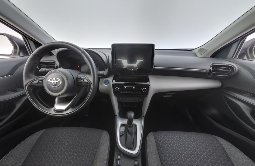 TOYOTA Yaris Cross 2022