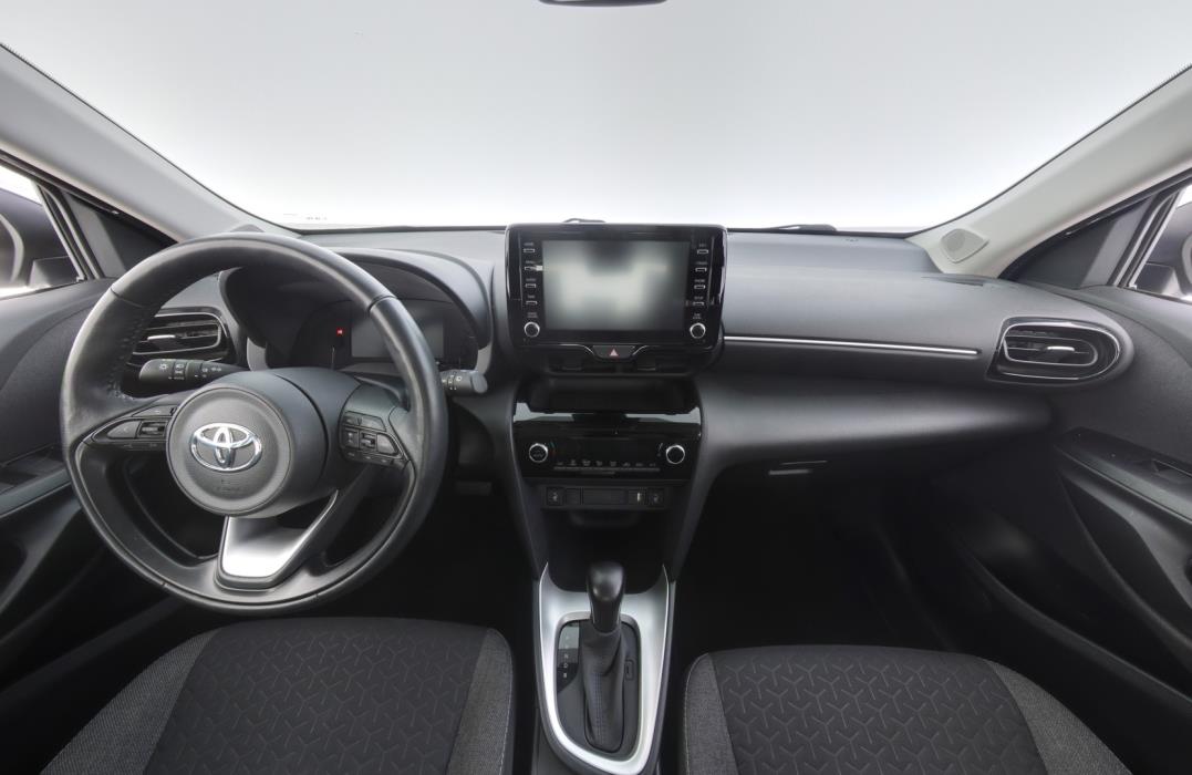 TOYOTA Yaris Cross 2023