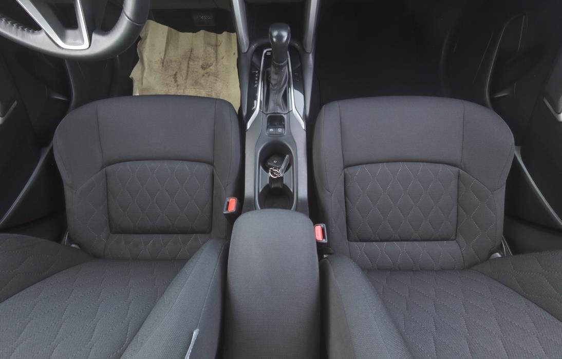 TOYOTA Corolla Cross 2023