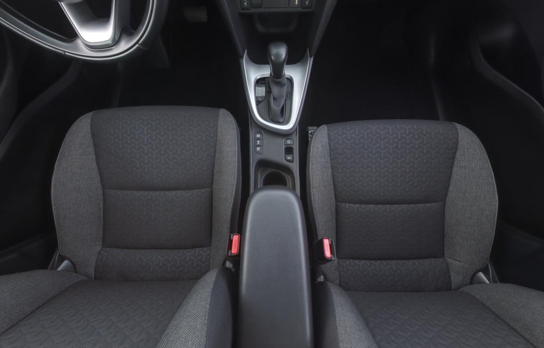 TOYOTA Yaris Cross 2023