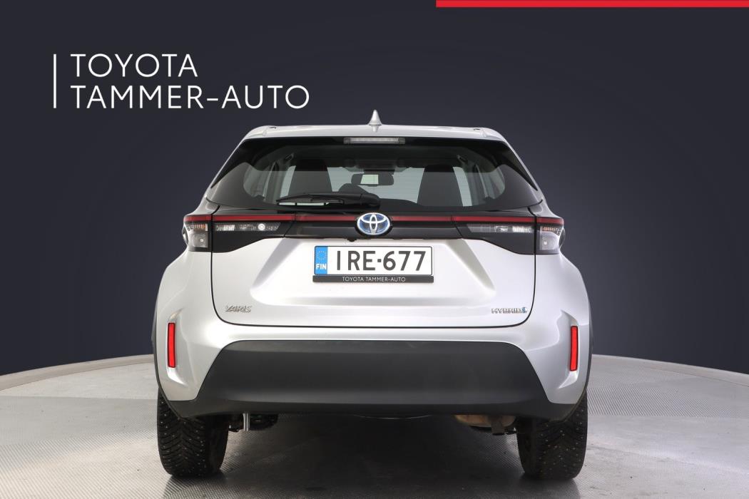 TOYOTA Yaris Cross 2023