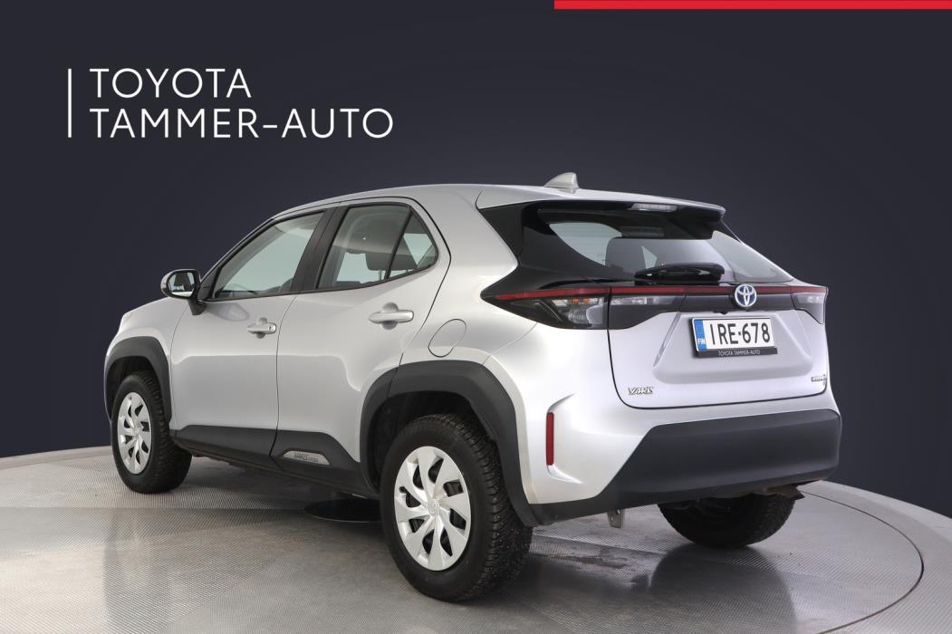 TOYOTA Yaris Cross 2023