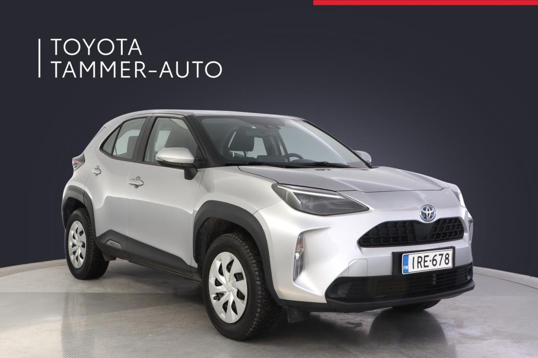 TOYOTA Yaris Cross 2023