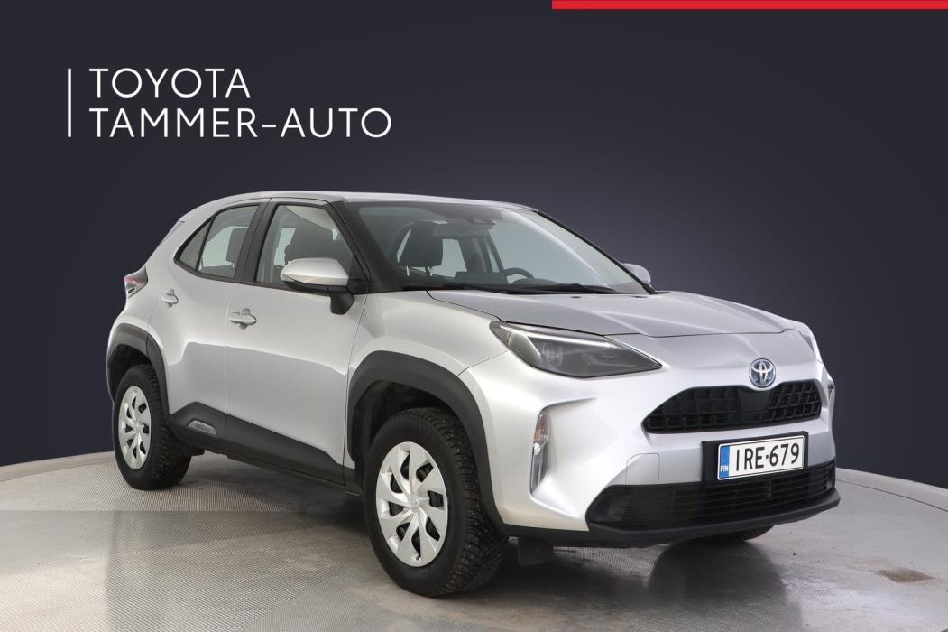 TOYOTA Yaris Cross 2023