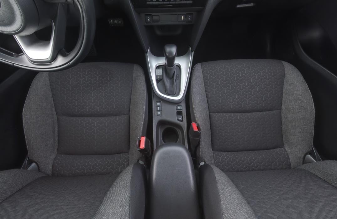 TOYOTA Yaris Cross 2023