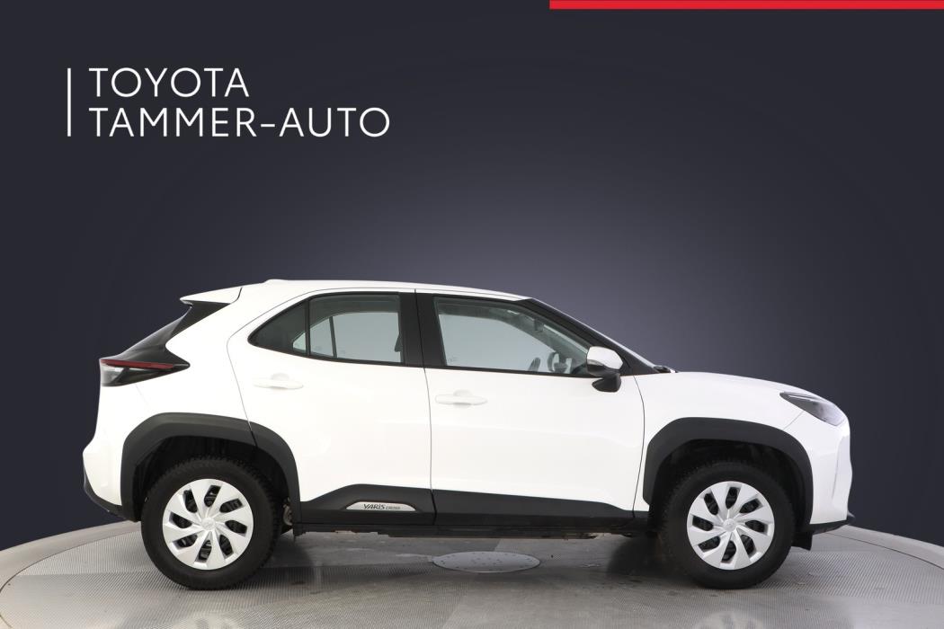 TOYOTA Yaris Cross 2023