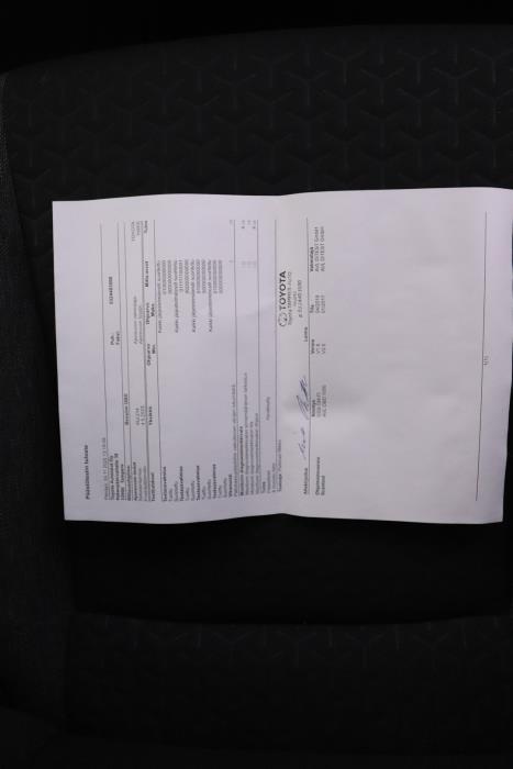 TOYOTA Yaris Cross 2023