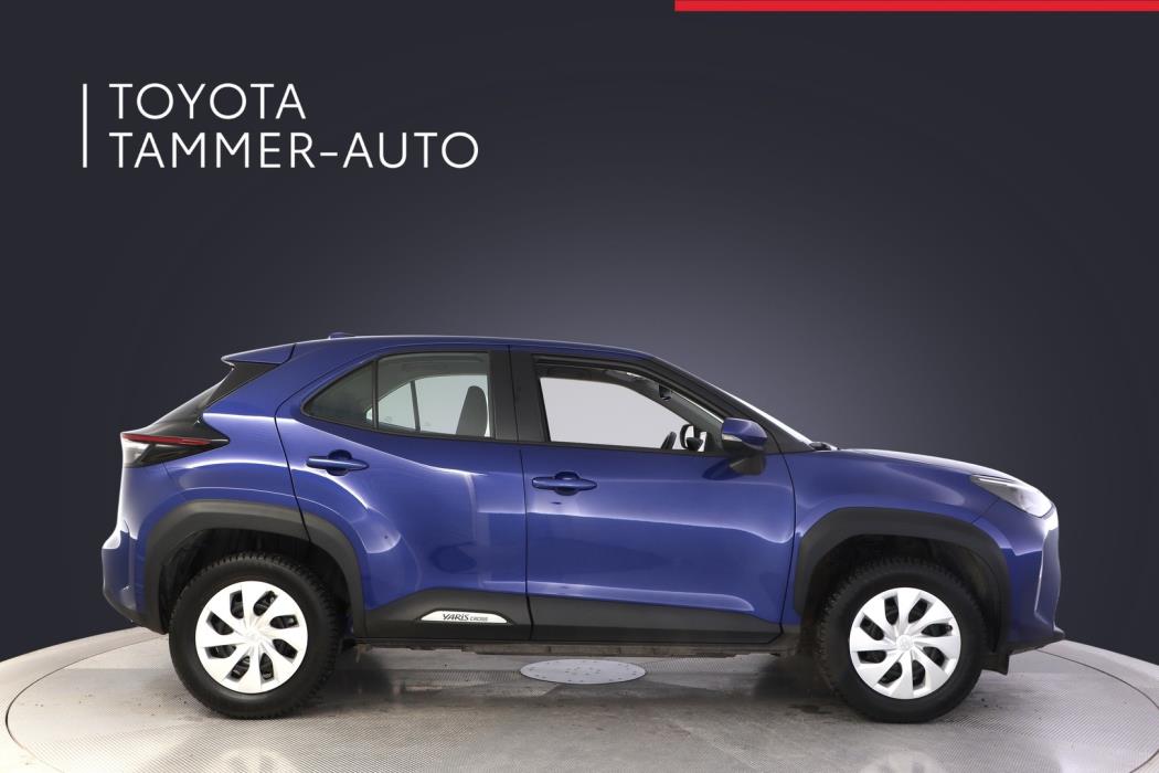 TOYOTA Yaris Cross 2023