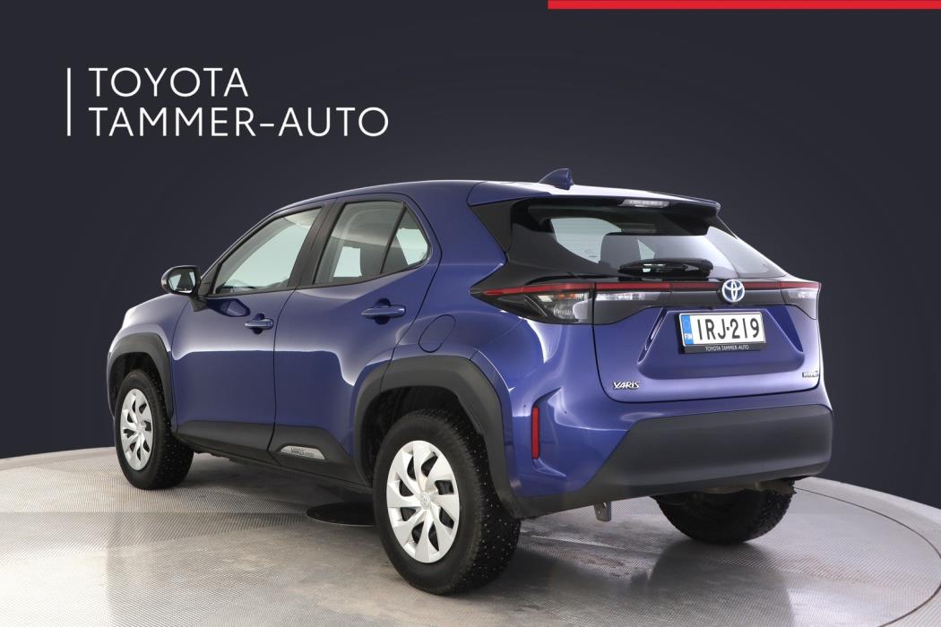 TOYOTA Yaris Cross 2023