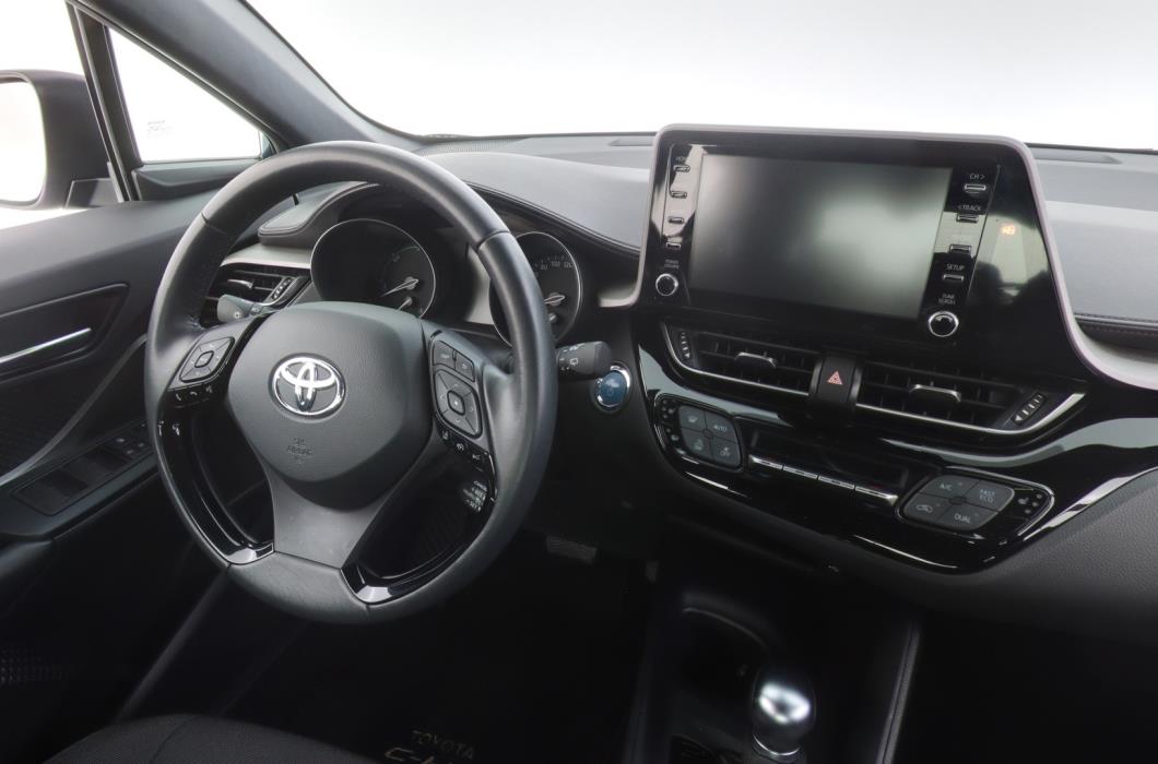 TOYOTA C-HR 2023