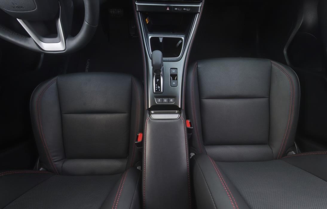 LEXUS LBX 2024
