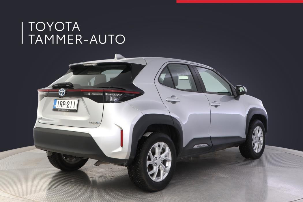 TOYOTA Yaris Cross 2024