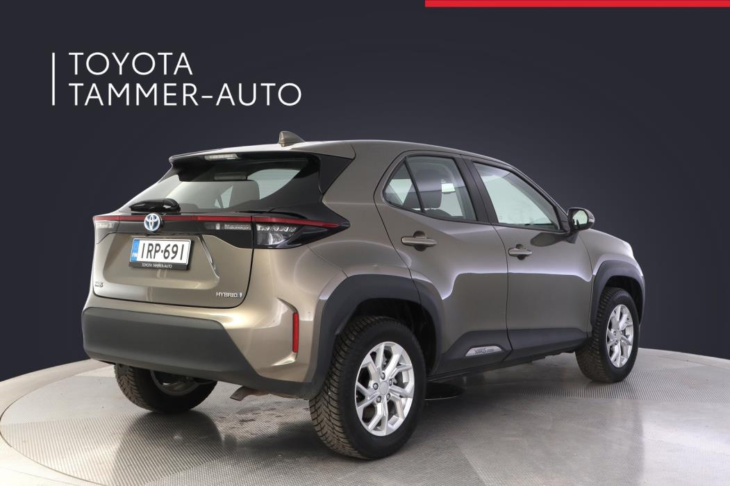 TOYOTA Yaris Cross 2024