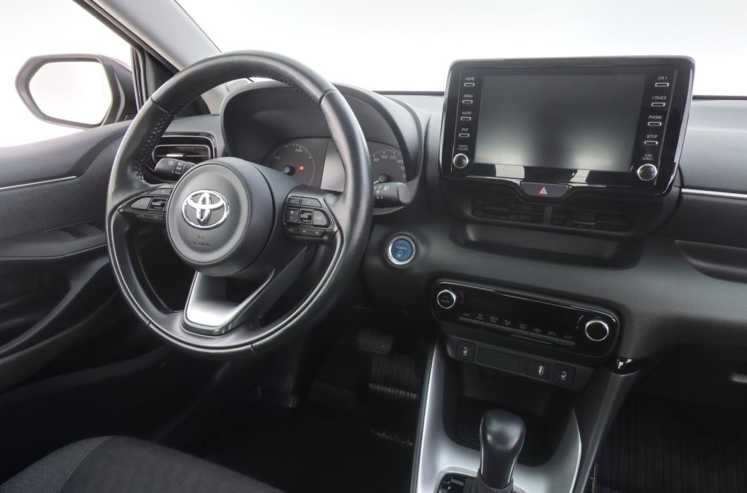 TOYOTA Yaris 2020