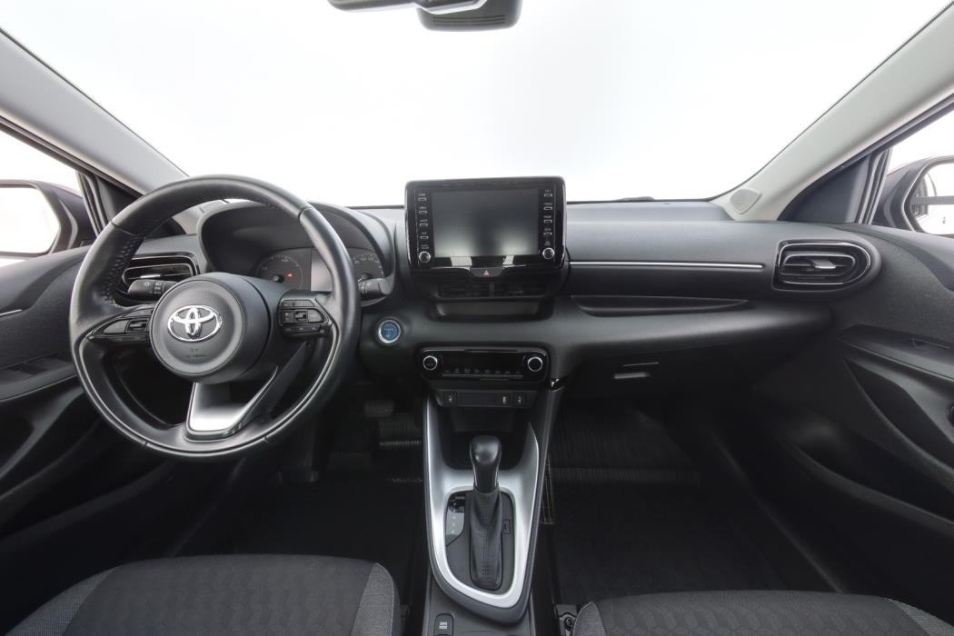 TOYOTA Yaris 2020