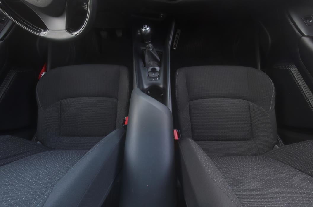 TOYOTA C-HR 2016