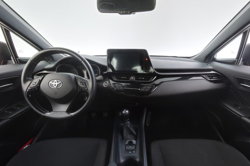 TOYOTA C-HR 2016