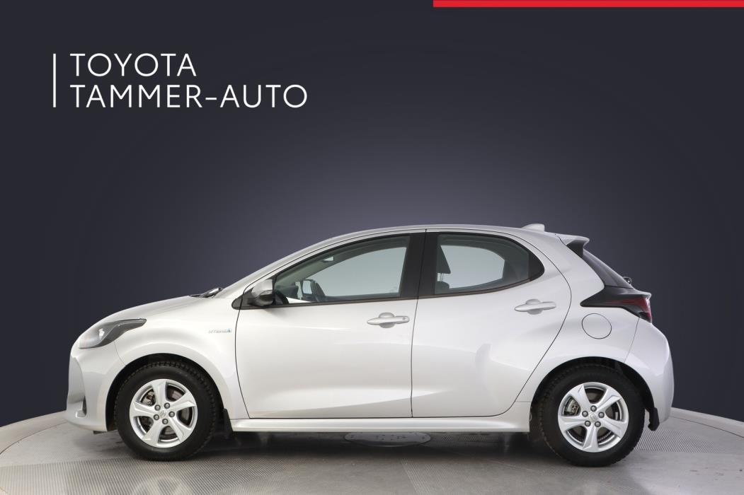 TOYOTA Yaris 2021