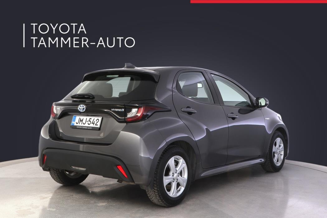 TOYOTA Yaris 2021