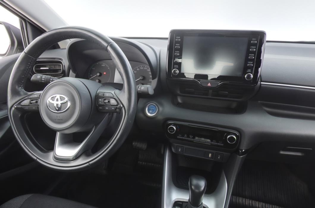 TOYOTA Yaris 2022