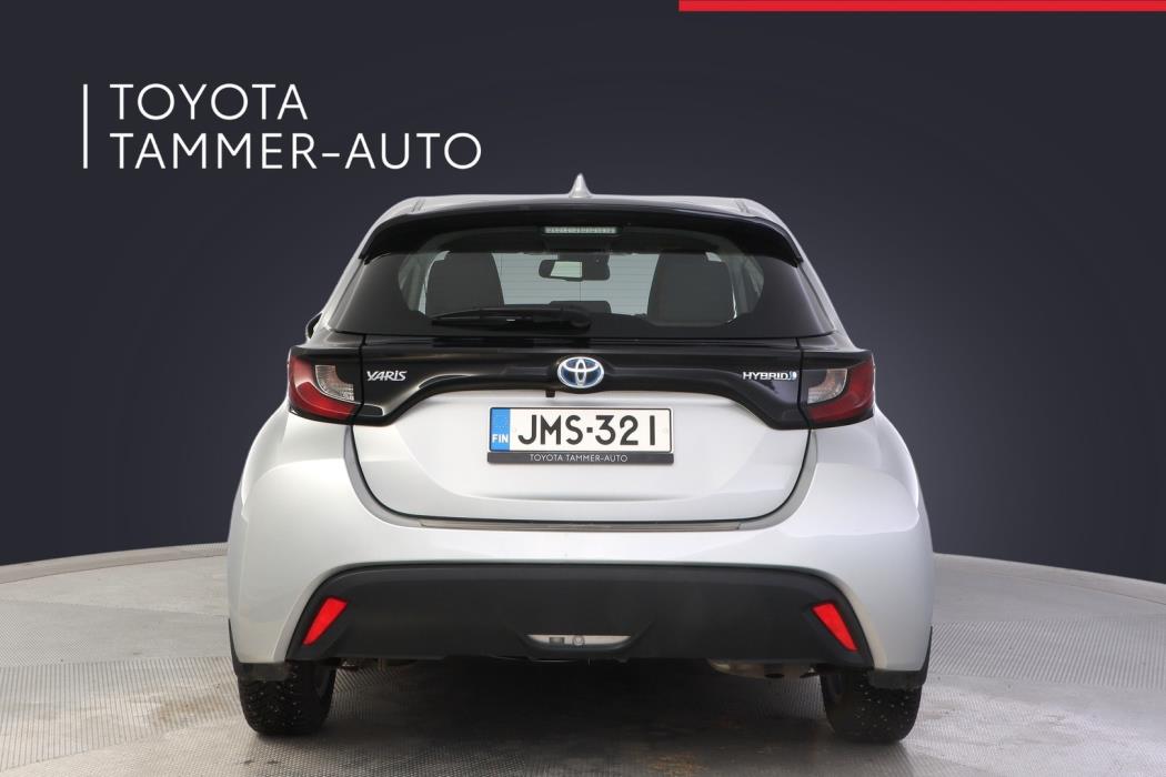 TOYOTA Yaris 2022