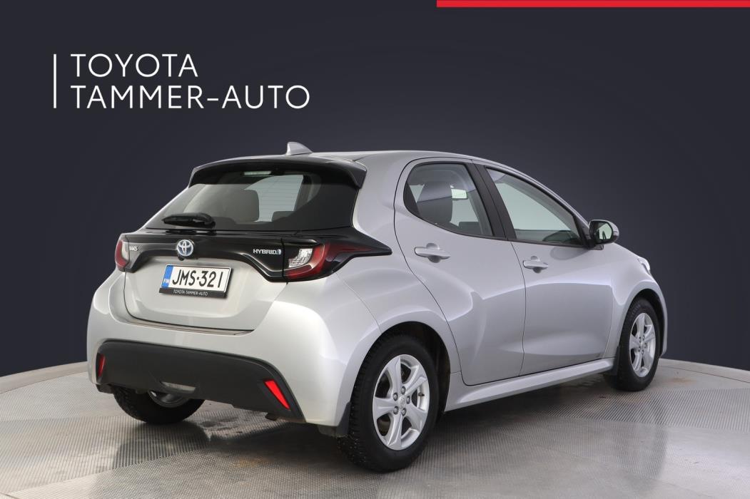 TOYOTA Yaris 2022