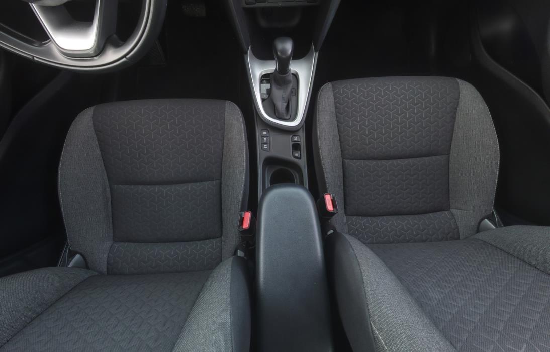 TOYOTA Yaris Cross 2023