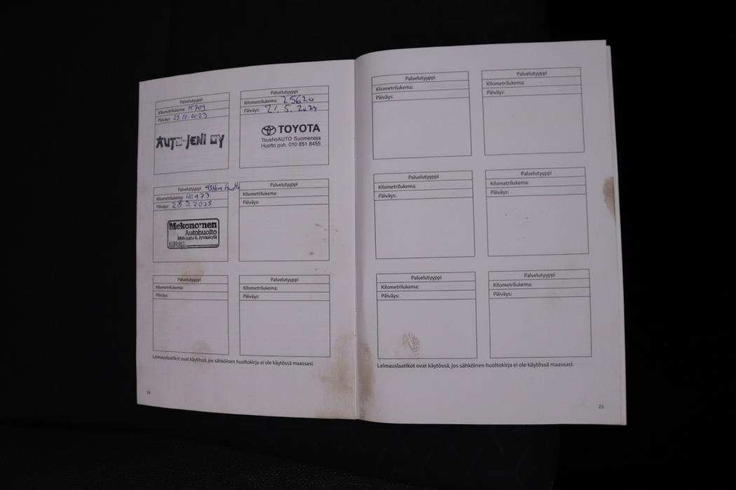 TOYOTA Yaris Cross 2023