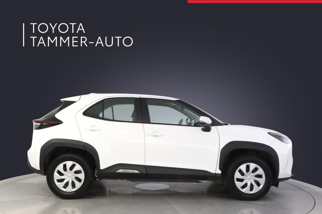 TOYOTA Yaris Cross 2023