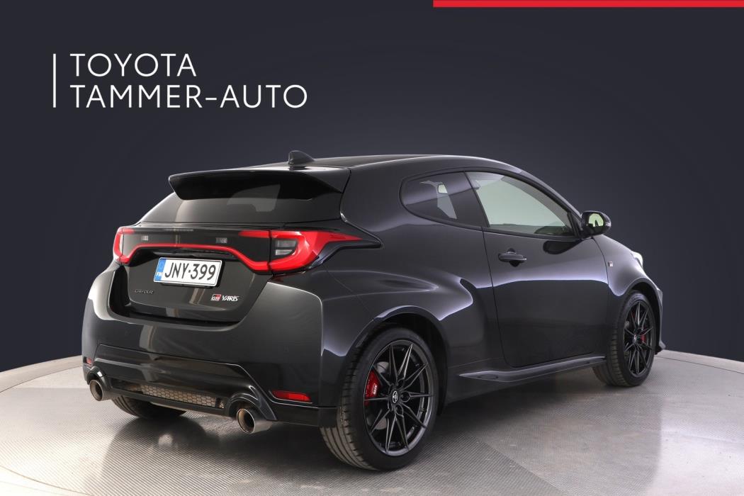TOYOTA GR Yaris 2025