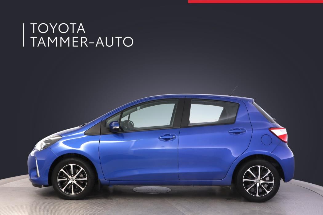 TOYOTA Yaris 2018