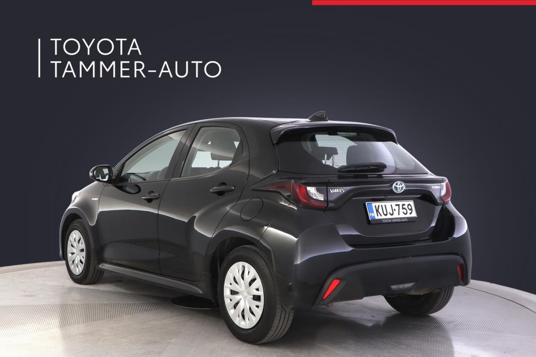 TOYOTA Yaris 2021