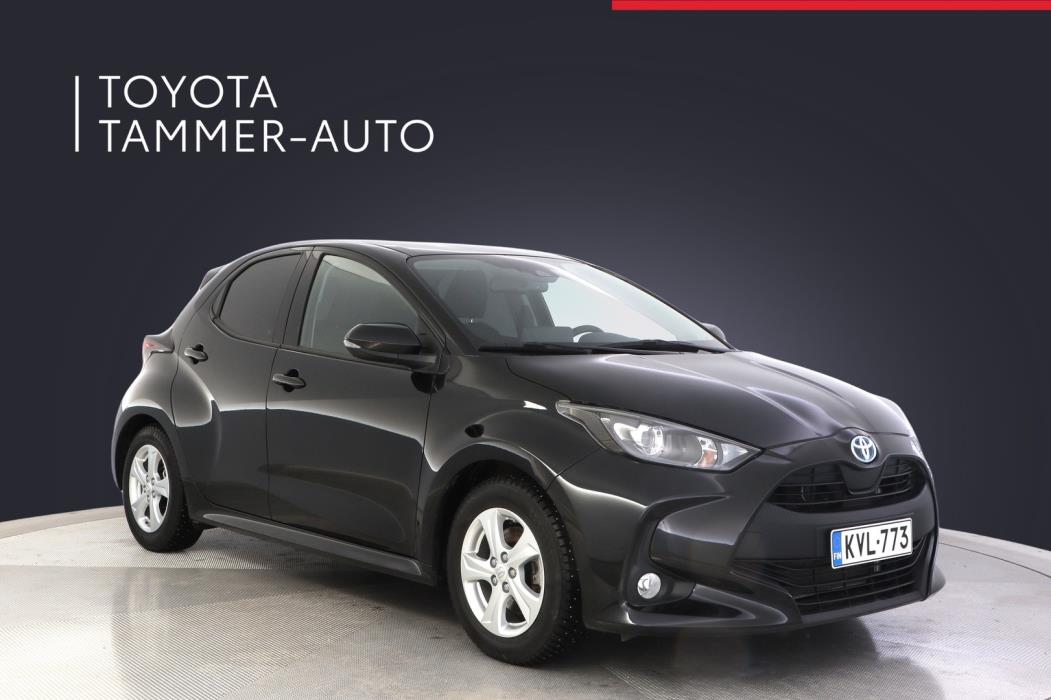 TOYOTA Yaris 2023