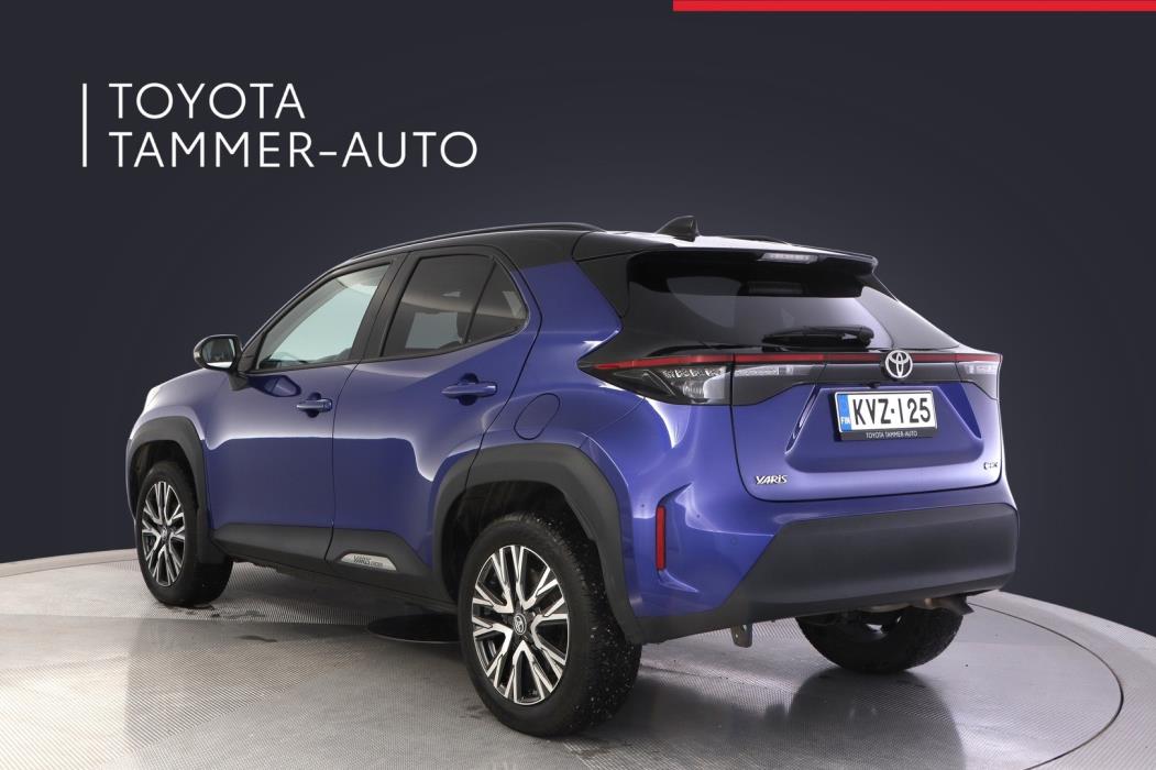TOYOTA Yaris Cross 2024