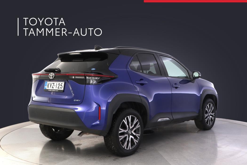 TOYOTA Yaris Cross 2024