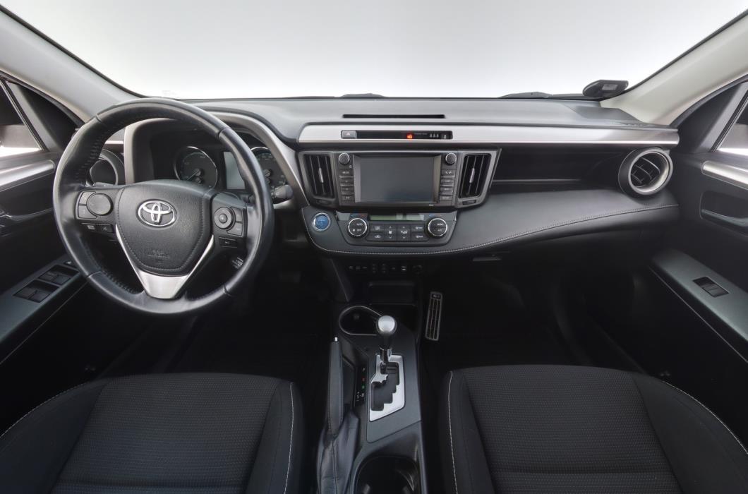 TOYOTA RAV4 2017
