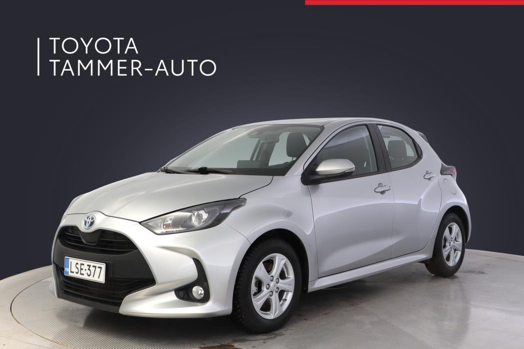TOYOTA Yaris 2023