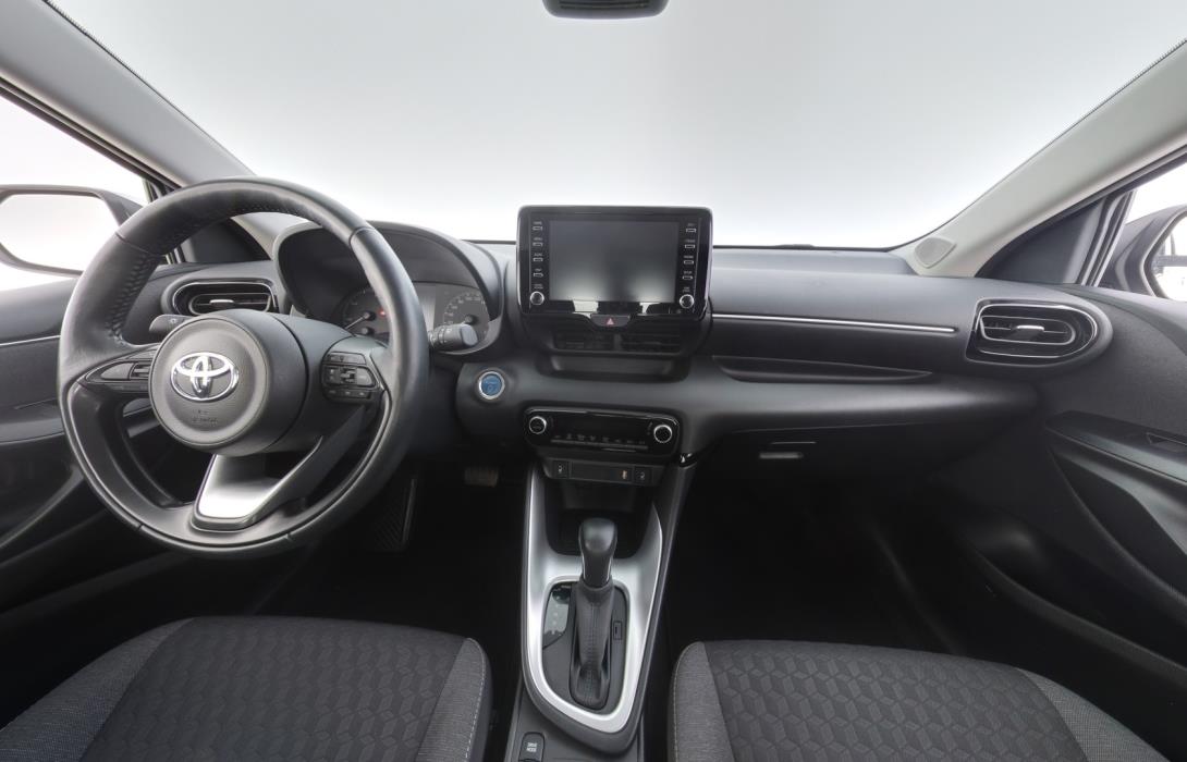 TOYOTA Yaris 2023