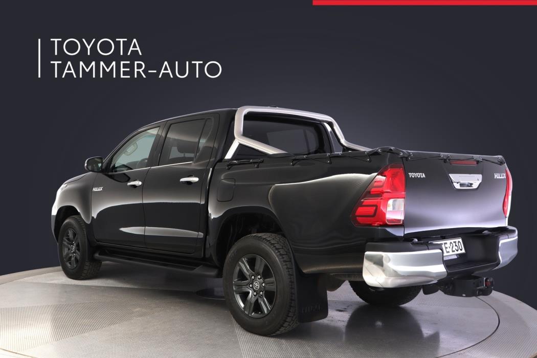TOYOTA Hilux 2025