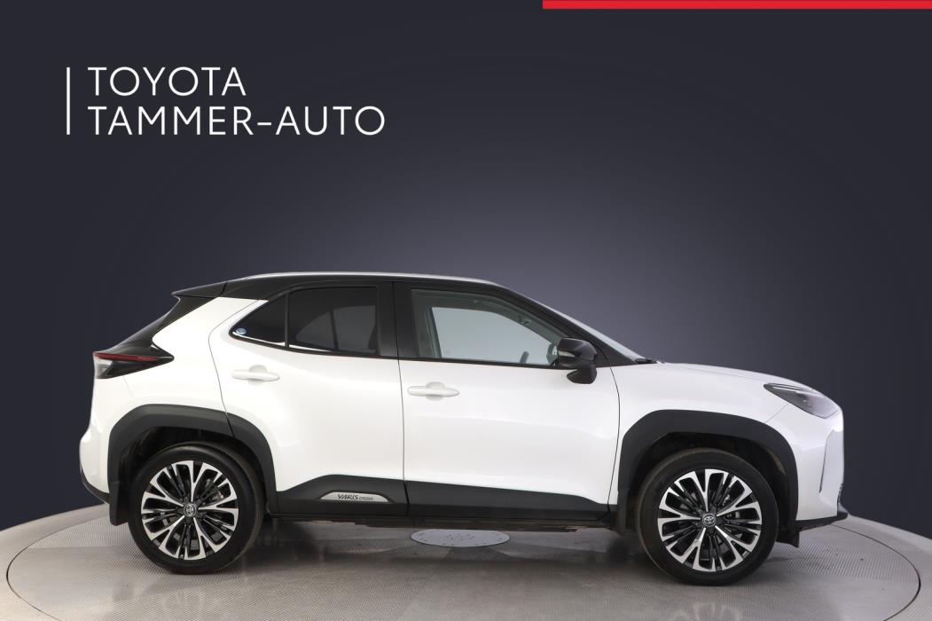 TOYOTA Yaris Cross 2022