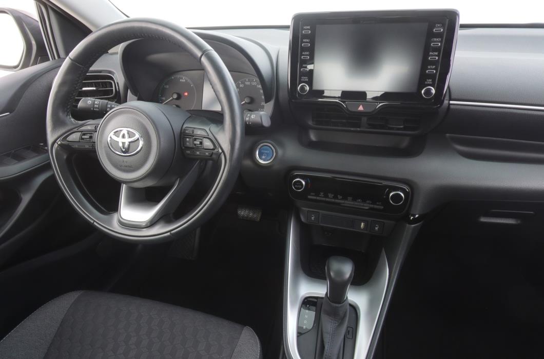 TOYOTA Yaris 2023