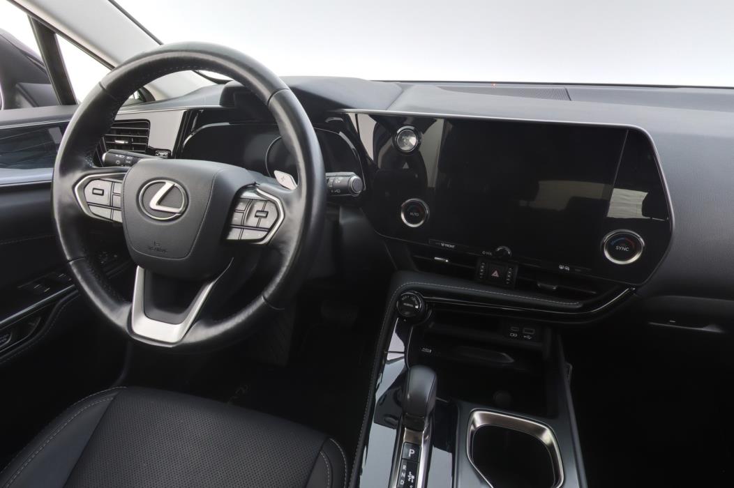 LEXUS NX 2024