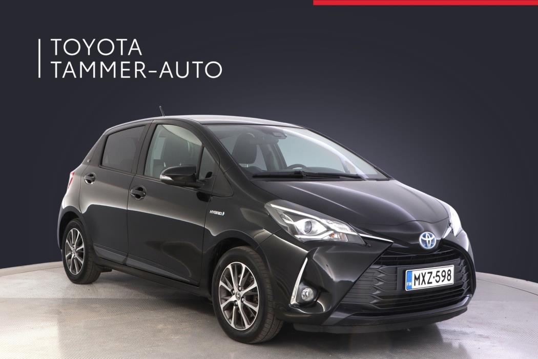 TOYOTA Yaris 2019